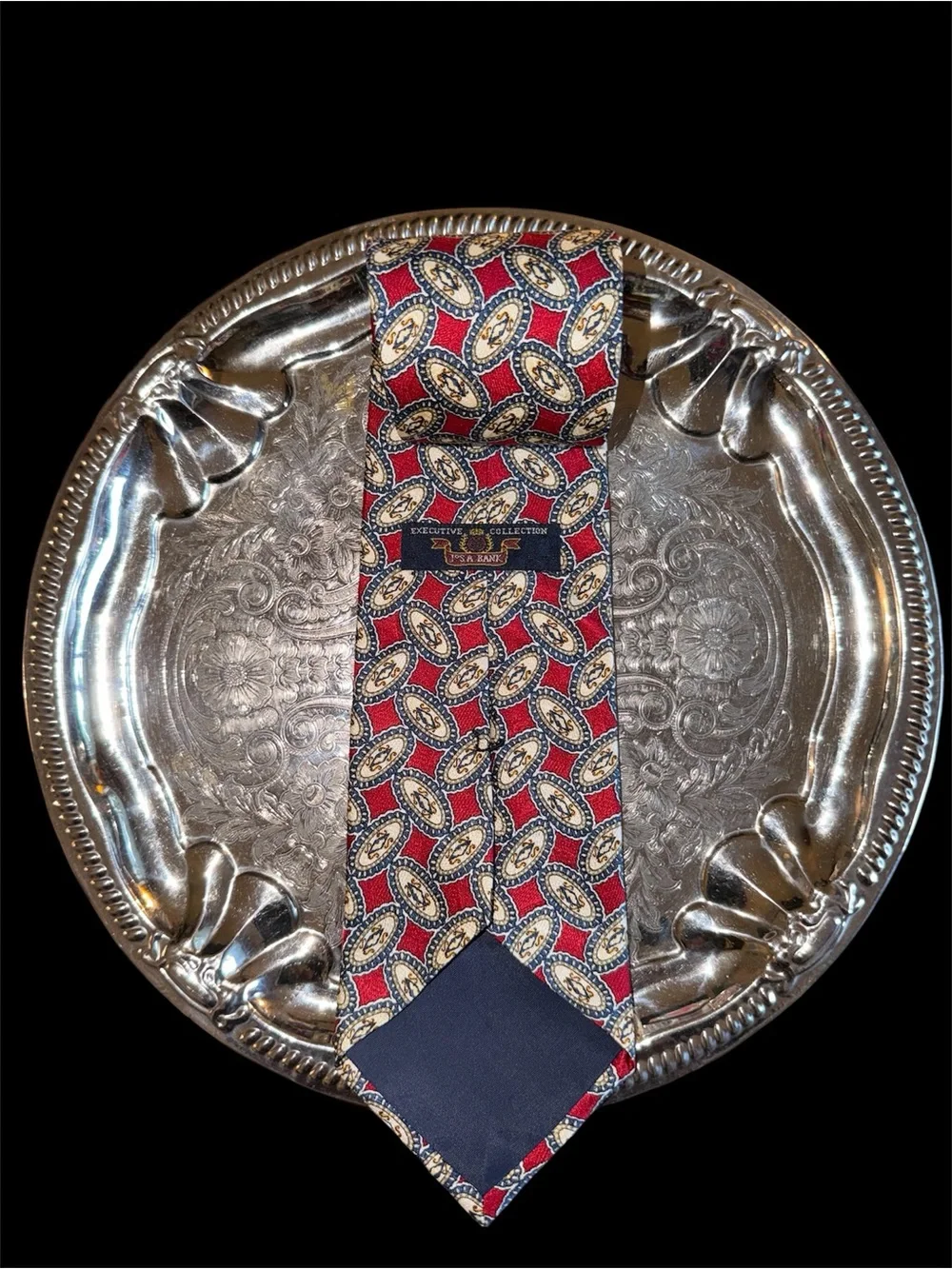 Vintage Jos A Bank Executive Collection “Royal” Geometric Medallion Silk Tie